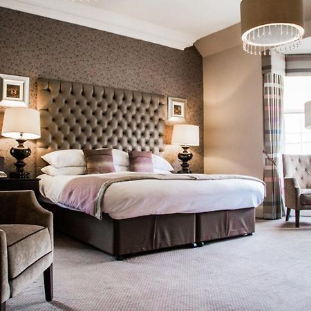 Dumfries Arms Hotel Cumnock Eksteriør billede